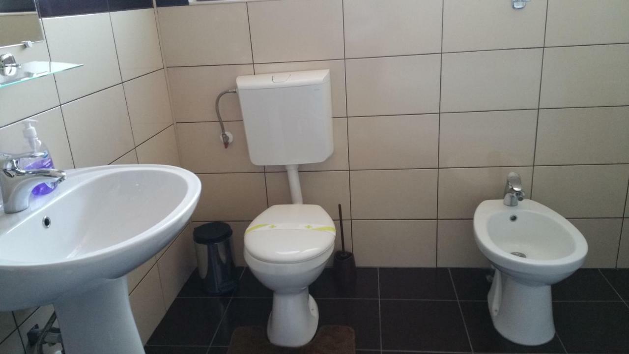 RosenVille Rîşnov Eksteriør billede